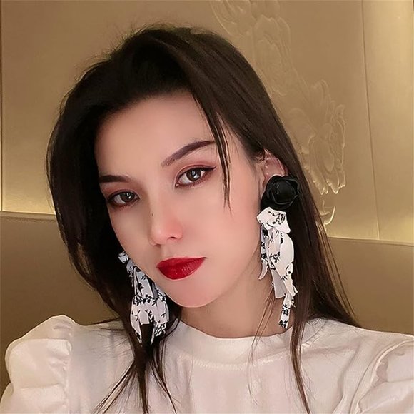 Black Rose Bow Fashion Earrings - Picture 2 of 6